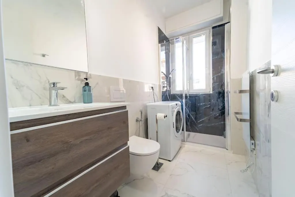 Elegante E Moderno Appartamento-Colin Home Sanremo 0*,  Italy