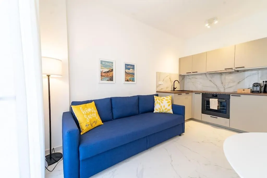 Elegante E Moderno Appartamento-Colin Home Sanremo