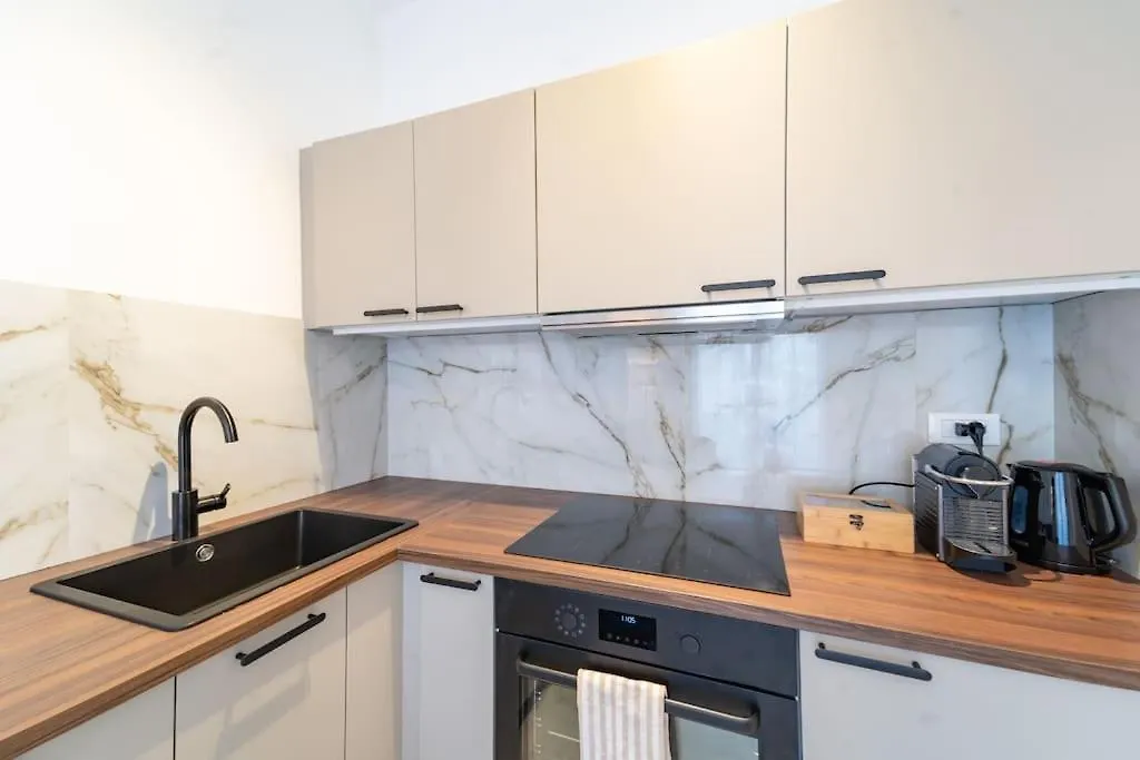 Apartment Elegante E Moderno Appartamento-Colin Home Sanremo